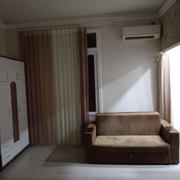 Uzunmüddətli kirayə mənzillər: Mənzil35 kv ailiye verilir er arvad ve yahud ana bala ve yahud bir — 7