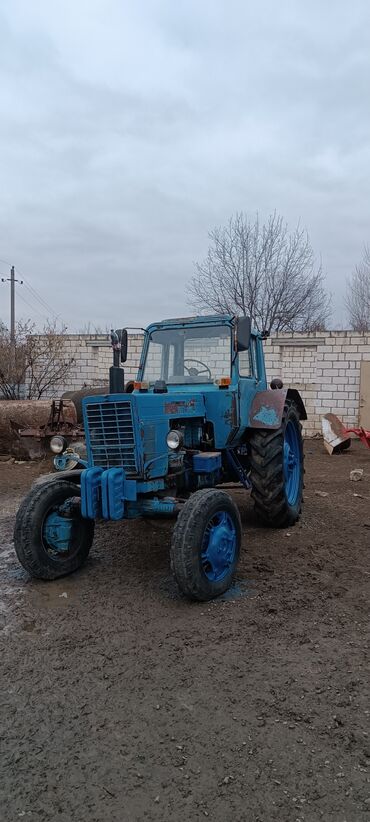 Traktorlar: Traktor Belarus (MTZ) 82, 82 at gücü, motor 1 l, İşlənmiş