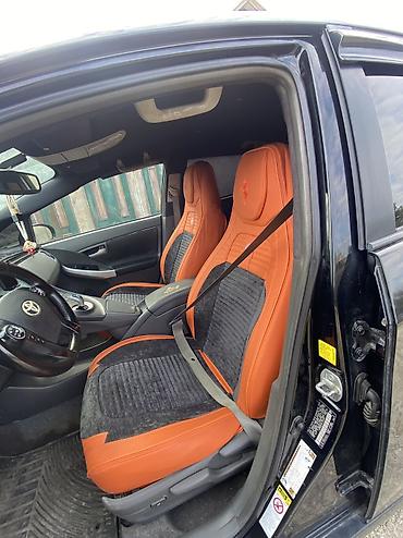 prius qiyməti: Toyota Prius: 1.8 l | 2010 il — 7