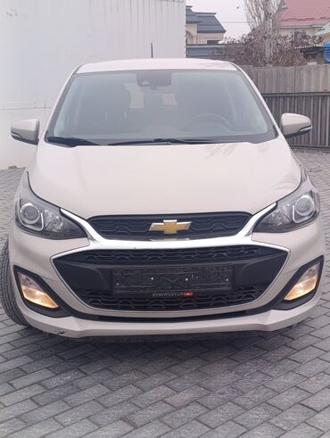 Chevrolet: Chevrolet Spark: 2018 г., 1 л, Автомат, Бензин, Хэтчбэк — 3
