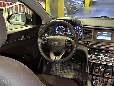 Hyundai: Hyundai Elantra: 2020 г., 2 л, Автомат, Бензин, Седан at lalafo.kg — 4 Hyundai: Hyundai Elantra: 2020 г., 2 л, Автомат, Бензин, Седан — 4