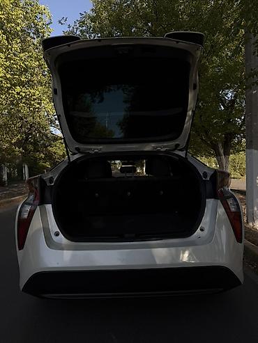 дрифт проект: Toyota Prius: 2016 г., 1.8 л, Вариатор, Гибрид, Хэтчбэк — 5
