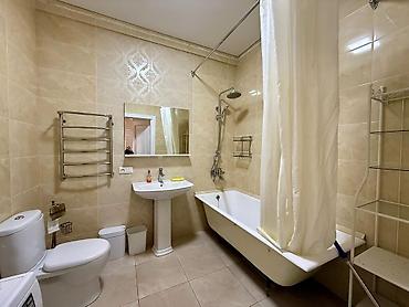 Продажа квартир: 2 комнаты, 87 м², Элитка, 3 этаж, Евроремонт — 7