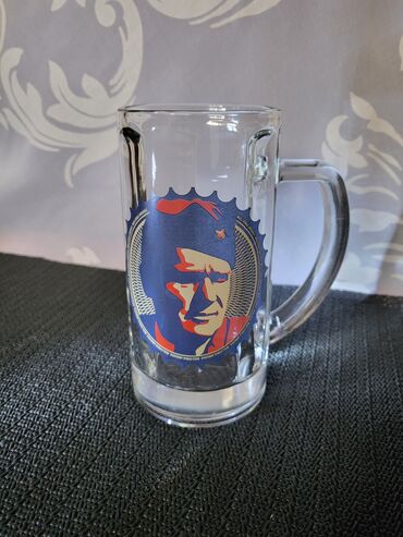 Čaše: Krigla vintaz J.B.Tito. Krigla za pivo,nigde — 1