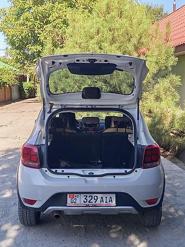 фотолампа каракол: Dacia Sandero: 2019 г., 0.9 л, Кол менен иштөөчү, Бензин, Хетчбек — 6