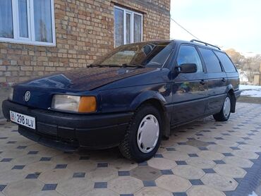 Volkswagen: Volkswagen Passat: 1989 г., 1.8 л, Механика, Бензин, Универсал