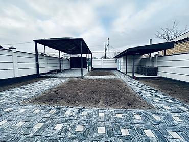 Продажа другой коммерческой недвижимости: Продается дом Особенности: - Просторная гостиная с витражным окном в — 22