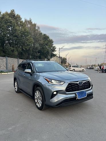 оригинал сша: Toyota Highlander: 2020 г., 2.5 л, Автомат, Гибрид, Кроссовер — 3