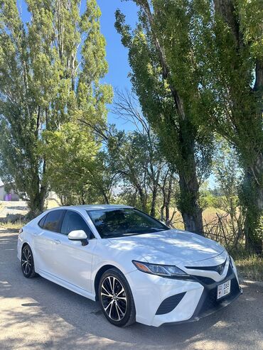 наборы ключ: Toyota Camry: 2018 г., 2.5 л, Автомат, Бензин, Седан