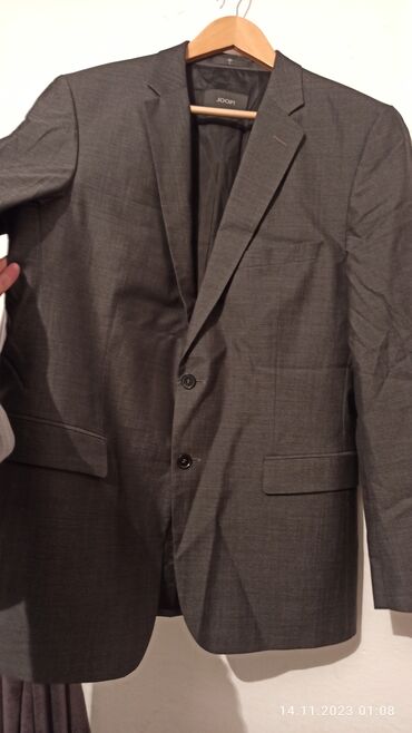 Другая мужская одежда: Продаю пиджак. 54р б/у . очень хорошем состоянии ! ( один раз носили) — 2