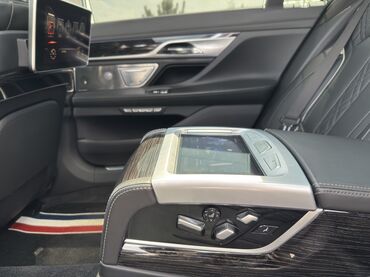 BMW: BMW 7 series: 2018 г., 3 л, Автомат, Бензин, Седан — 9