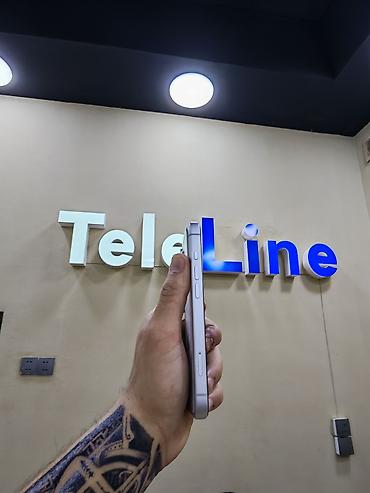 usb iphone: IPhone 17 Pro, 256 GB, Ağ, Zəmanət, Simsiz şarj, Face ID — 8