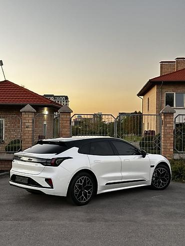 byd e1: Zeekr 001: | 2024 г. Лифтбек — 6