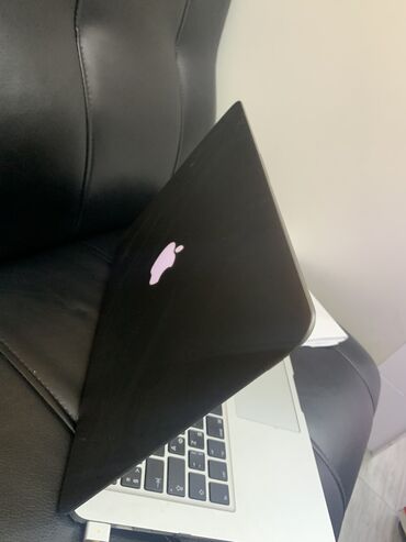 починка ноутбуков: Срочно продаю Ноутбук MacBook Air13 Intel core i5 Ram-8gb Sdd-128gb