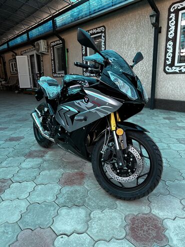 спортивный мотоцикл кавасаки: 500 куб. см, Бензин, Новый