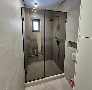 Душевые перегородки и ограждения: Душевые перегородки по индивидуальным размерам! Цена зависит от at lalafo.kg — 15 Душевые перегородки и ограждения: Душевые перегородки по индивидуальным размерам! Цена зависит от — 15