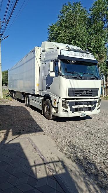 Транспорт: Тягач, Volvo, 2010 г., Холодильник, рефрижератор — 1