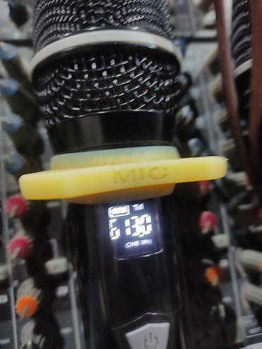 меняю на сабвуфер: СРОЧНО!!!Беспроводная микрофонная система SMART MC-100 (UHF, двойной — 6