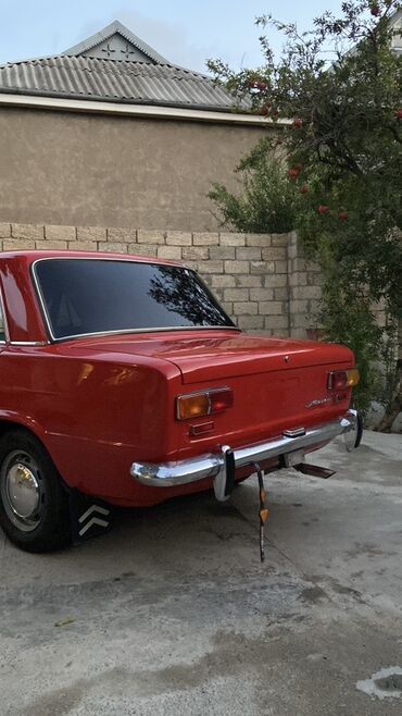 ваза напольная стеклянная высокая без узора: “Жигули/VAZ 2101” baqajı kime lazımdısa yazsın mene vaccabdan yazın