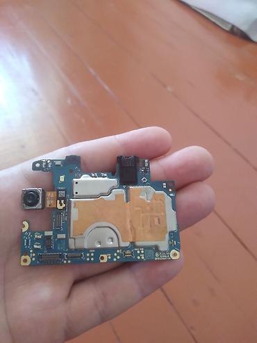 telefon plataları: Məhsul: Smartfon ana platası (şəkillərdəki model) Təsvir: - Tam — 3