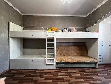 ярусы: Двухъярусная детская кровать, Б/у, ЛДСП, цвет - Белый — 1