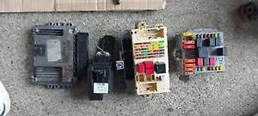 tabla u autu: ALFA 159 MOTORNI RACUNAR SET | Komplet brava motorni racunar bodi  — 2