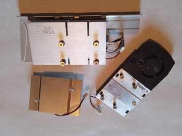 Модемы и сетевое оборудование: 1) Клавиатуры: простая - 100 с, мультимедиа - 300 с, usb клава - 500 — 16