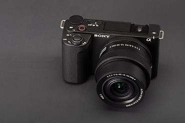 sony: Покупала в июне 2026, состояние идеальное! Sony ZV‑E10 II Kit 16–50 — 2