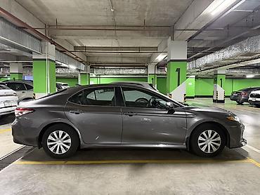 camry 2020: Toyota Camry: 2020 г., 2.5 л, Автомат, Гибрид, Седан — 4
