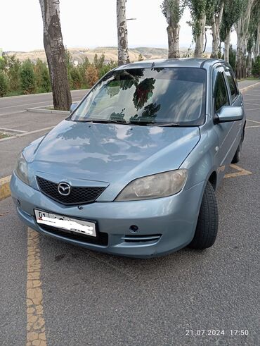 машина 7 мест: Mazda Demio: 2004 г., 1.3 л, Автомат, Бензин, Хэтчбэк