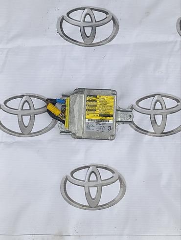 элэктро: Toyota 2000 г., Б/у, Оригинал, Германия — 1
