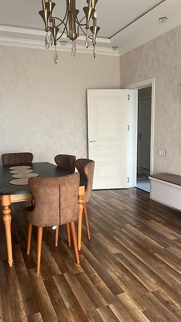 kiraye evler 4 cu mikrorayon: 4otaqlı mənzil – geniş qonaq otağı, yataq otağı və uşaq/iş otağı — 2