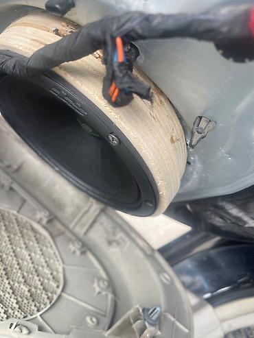 Digər aksesuarlar: 4 eded apoclypse kalonka 800 rms aponun basofqasi 5250 maqintafon — 4