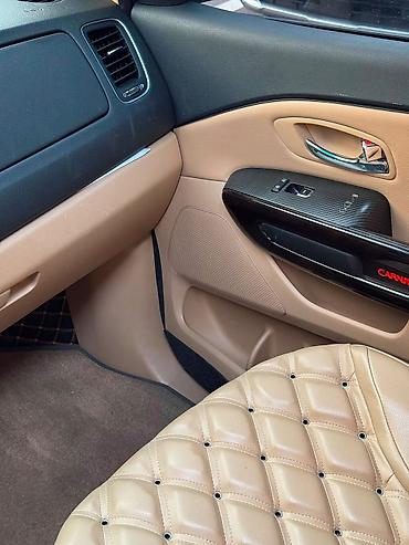 Kia: Kia Carnival: 2021 г., Минивэн — 16