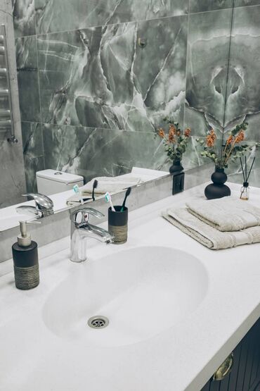 Günlük kirayə mənzillər: 2 otaqlı, Nəsimi r. r-nu -da lalafo.az — 19 Günlük kirayə mənzillər: 2 otaqlı, Nəsimi r. r-nu — 19