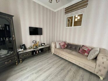 Yeni tikili: 3 otaqlı, Yeni tikili, 83 kv. m — 10