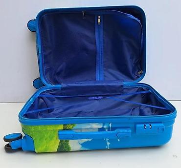 Rančevi, torbe i koferi: Dečji set kofera – Mickey Mouse motiv - Dva kofera (veći i manji) sa — 2