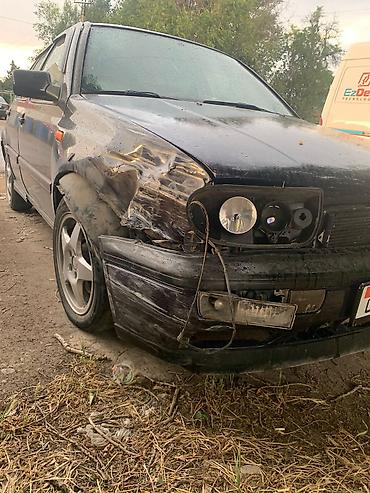 trunk q: Volkswagen Golf: 1995 г., 2.8 л, Механика, Бензин, Хэтчбэк — 6