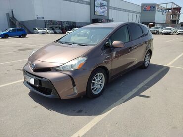 Toyota: Toyota Prius: 2016 г., 1.8 л, Автомат, Гибрид, Хэтчбэк