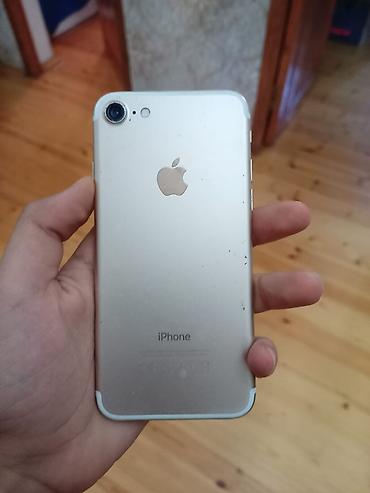 iphone 6sq almaq: IPhone 7, 32 GB, Qızılı, Barmaq izi — 1