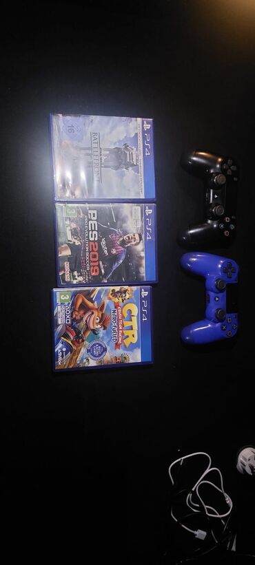 playstation 4 qiymeti irshad: PS4 üçün oyun və aksesuar paketi Daxildir: PS 4 iki ədəd oyun pultu