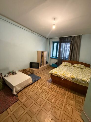 бишкек квартиры продажа: 2 комнаты, 40 м², Индивидуалка, 5 этаж, Косметический ремонт