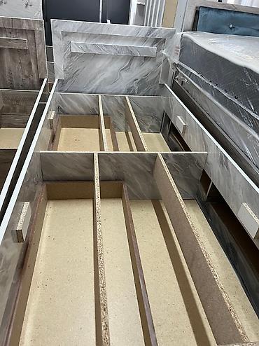 Односпальные кровати: Односпальная кровать, Новый, С матрасом, длина - 2 см — 16