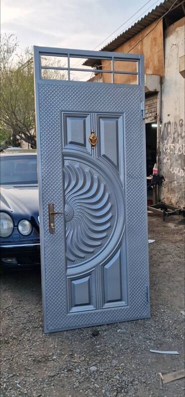 Giriş qapıları: Yeni Giriş qapısı Zəmanətli, Ödənişli quraşdırma, Ödənişli çatdırılma — 24