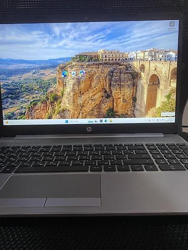 surface studio: HP 15.6" ноутбук (серия Pavilion/15) серебристый - Экран 15.6" — 4