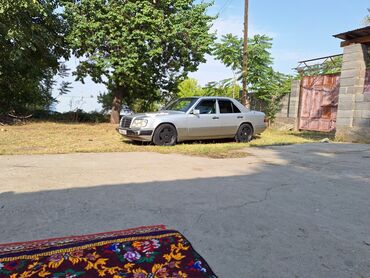 евро камаз 1: Mercedes-Benz E-Class: 1995 г., 2.2 л, Механика, Бензин, Седан