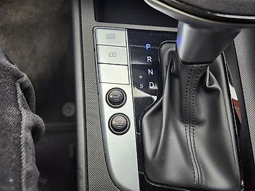 Hyundai: Hyundai Avante: 2022 г., Автомат, Бензин, Седан — 11