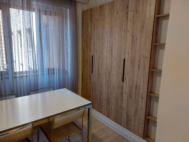 Uzunmüddətli kirayə mənzillər: Səbail rayonu İçəri şəhər metrosuna 3 dəqiqəlik piyada məsafədə — 12