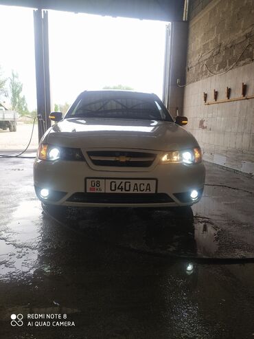 nissan patrol 2010: Daewoo Nexia: 2010 г., 1.5 л, Механика, Бензин, Седан