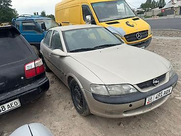 вектра: Opel Vectra: 1998 г., Механика, Седан — 2